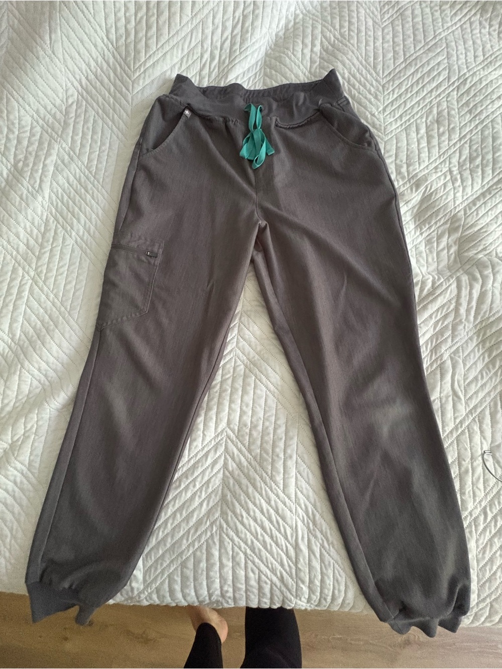 FIGS Graphite Zamora Jogger Pants